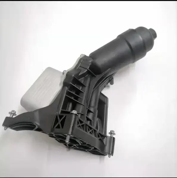 Yağ Filtre Kütüğü Radyatörlü BMW F10, F20, F30, G01, G30 B37, B47, B48 OEM 11428596283, 11428593771, 11428586673, 11428576429