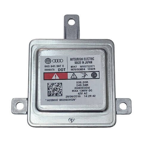 Far Beyni  Xenon VW Passat Audi A3, A7, A8, Q5, Q7 07>14 OEM 8K0941597E