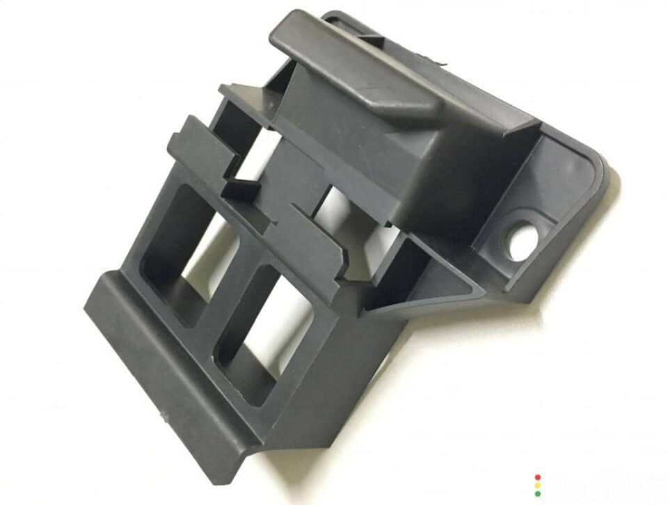 Tampon Bağlantı Braketi/Ayağı Ön Sol Sprinter W906 OEM A9068850163