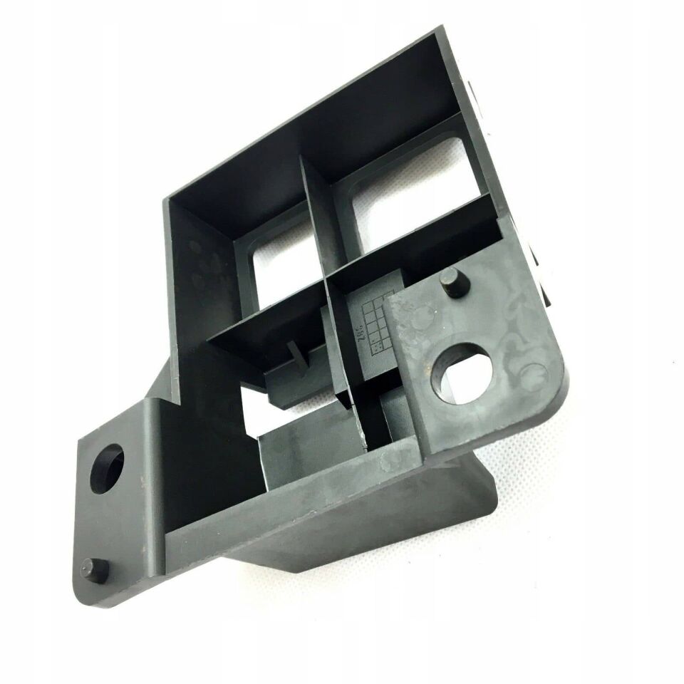 Tampon Bağlantı Braketi/Ayağı Ön Sol Sprinter W906 OEM A9068850163