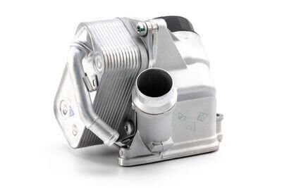 Yağ Filtre Kütüğü Radyatörlü Set / Yağ Filtre Kazanı BMW 3 Seri F30,  5 Seri F10, F11,  6 Seri F06, F12,  X1 Seri E84, X3 Seri F25, X4 Seri F26, Motor: N20 OEM  11428637812, 11427516383