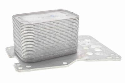 Motor Yağ Radyatörü Alt BMW 3 Seri F30, F31, F34, 4 Seri F32, F33, F36, 5 Seri F07, F10, F11, 6 Seri F06, F12, F13, 7 Seri F01, F02, X3 Seri F25, X4 Seri F26, X5 Seri F15, X6 Seri F16, Motor: N57, N57N, OEM 11428510855