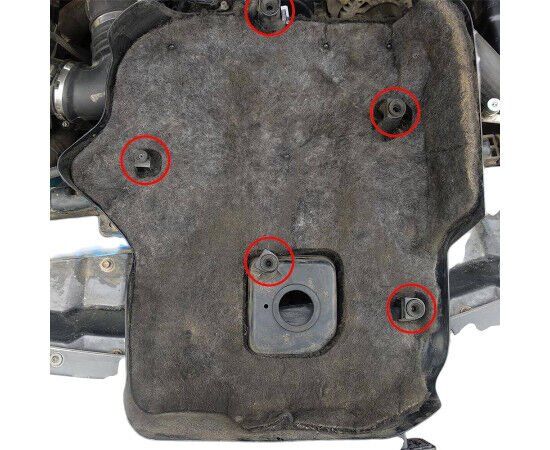 Motor Üst Kapak Tutucu / Motor Üst Muhafaza Takozu W164, W221, W447, W639, W906 OEM A6420940785, 6420940785