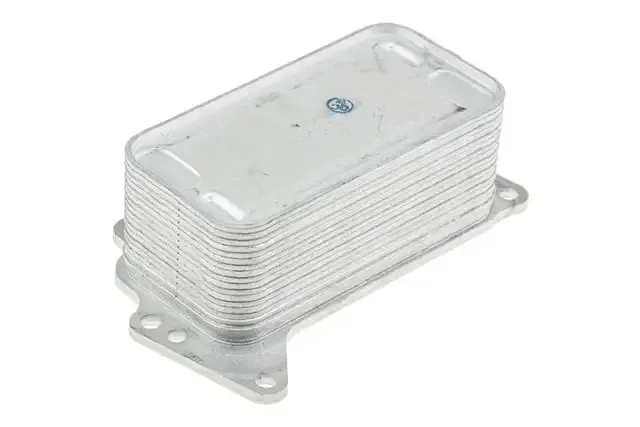 Motor Yağ Soğutma Radyatörü BMW 3 Seri F30. F31, F34, 4 Seri F32, F33, F36, 5 Seri F07, F10, F11, 6 Seri F06, F12, F13, 7 Seri F01, F02, X3 F25, X4 F26, X5 E70, F15, X6 E71, F16, N57, N57N Motor OEM 11428510856